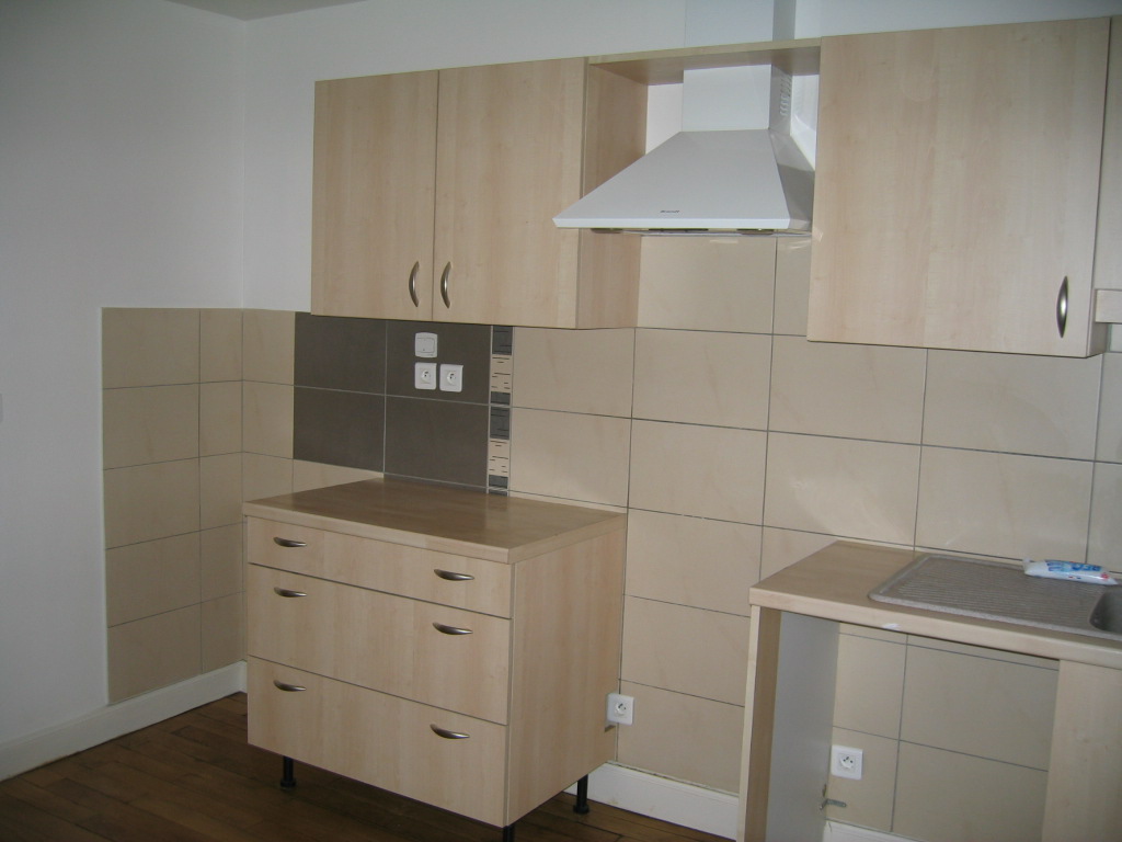 LA BOURBOULE - Appartement à louer à l'année