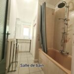 MUROL - Appartement meublé à louer à l'année avec 2 chambres /salle de bain et cuisine américaine équipée