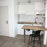 LA BOURBOULE  - 2 Studios à louer à l'année et/ou pour contrat saisonnier (F1)