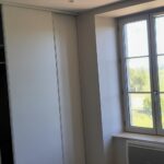 Deux Appartements duplex à louer à l'année dans l'ancienne école du village de Beaune-le-Froid (63790 Murol)
